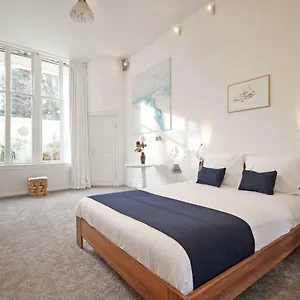 ** Bed & Breakfast Cozy Jordaan Canalhouse Near Anne Frank House Nederland